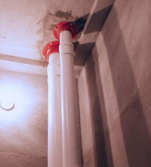 為什么現在衛生間有2根水管？聽老師傅分析，才知用處這么大
